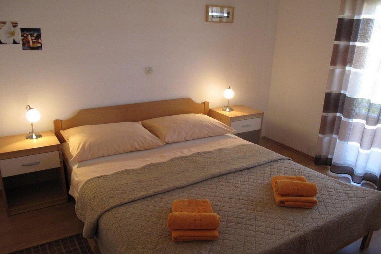 Apartments Mia 스타리 그라드 외부 사진